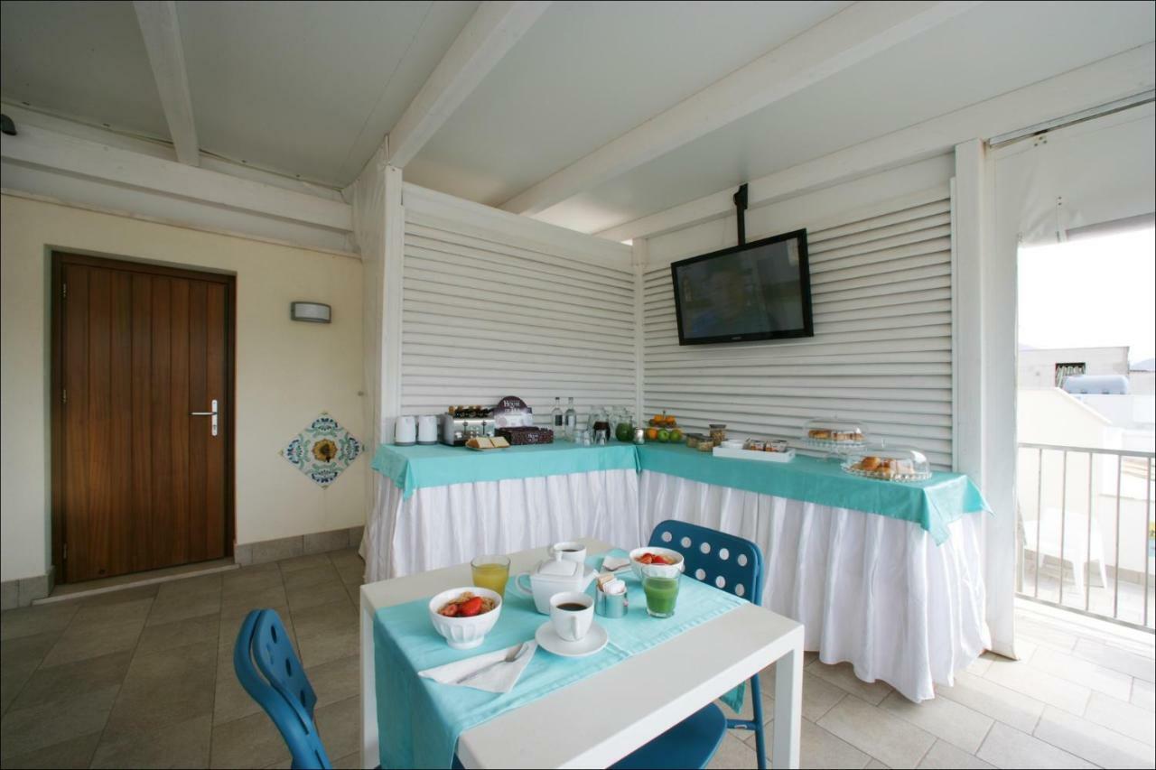 Triple Room with Mountain View